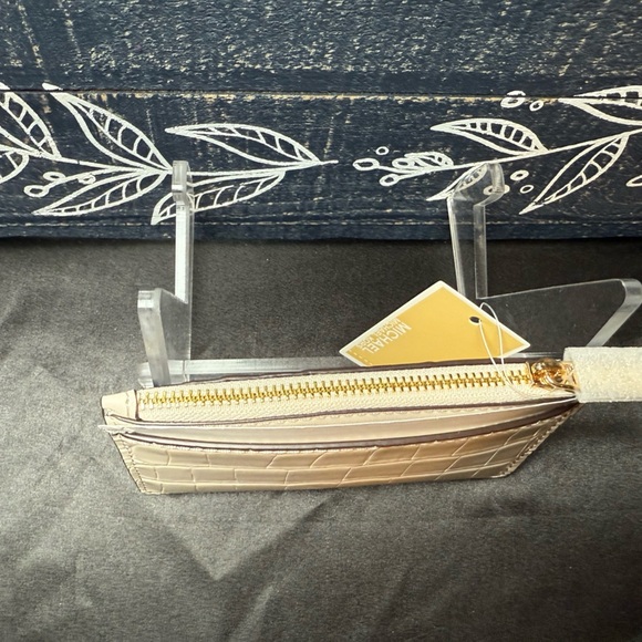 Michael Kors Ivory Croc-Embossed Card Case - Picture 4 of 5